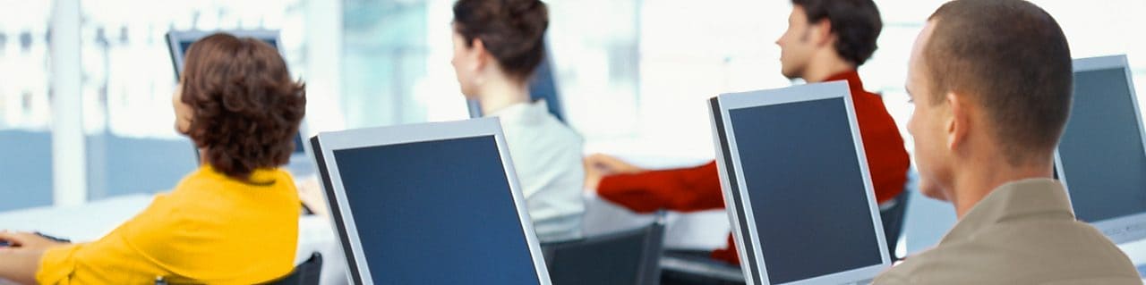 Informações para contato com a Central de Atentimento ao cliente e escritório no Brasil.