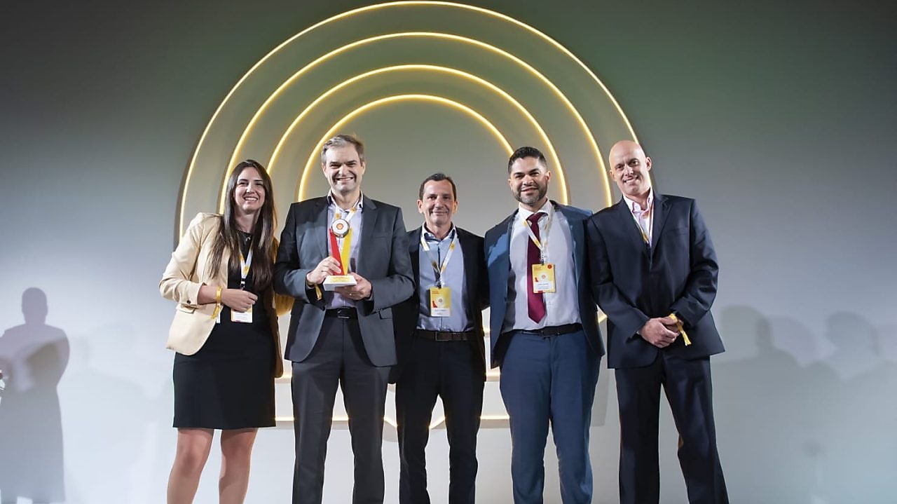 Categoria Bem-estar do Trabalhador: Vencedor: FLEXTRONICS NEXTRACKER