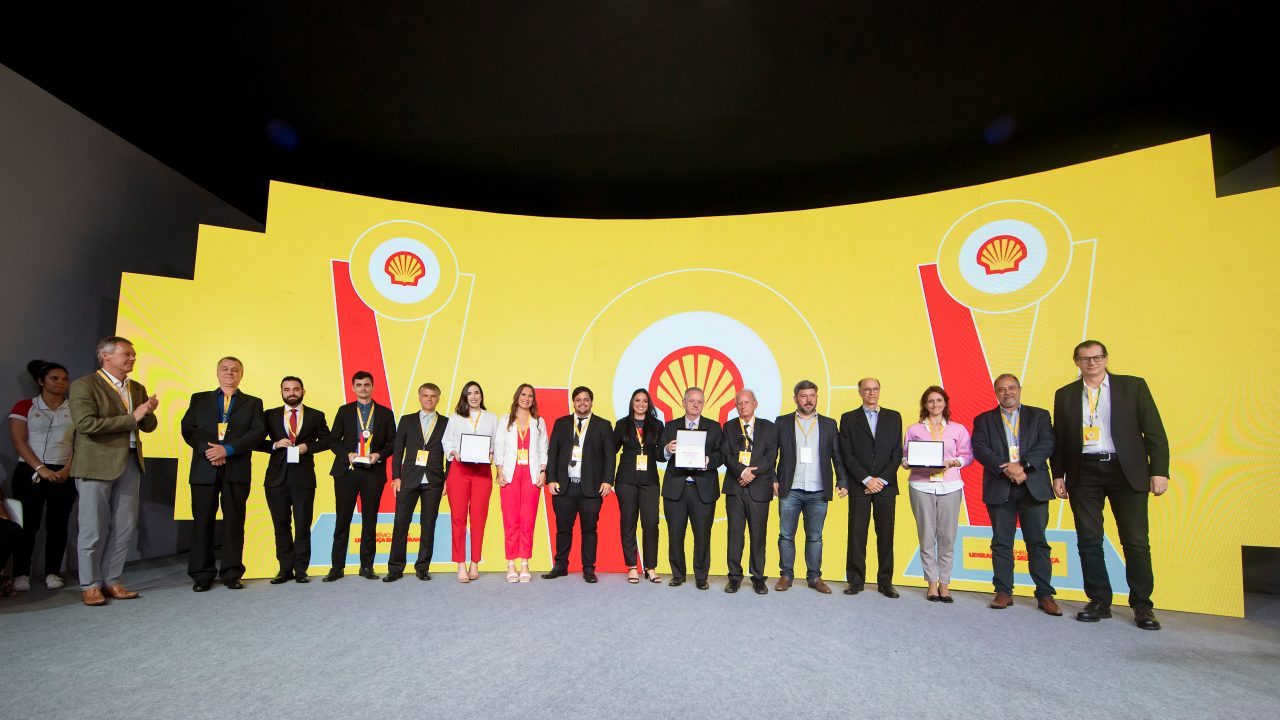 Finalists of the Human Performance category: Dersalis (winner), Accenture and Expresso Predileto.