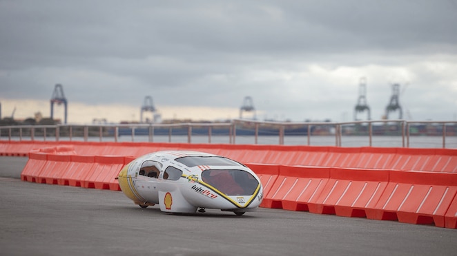 Na imagem, vemos o um dos carros do Eco Marathon.