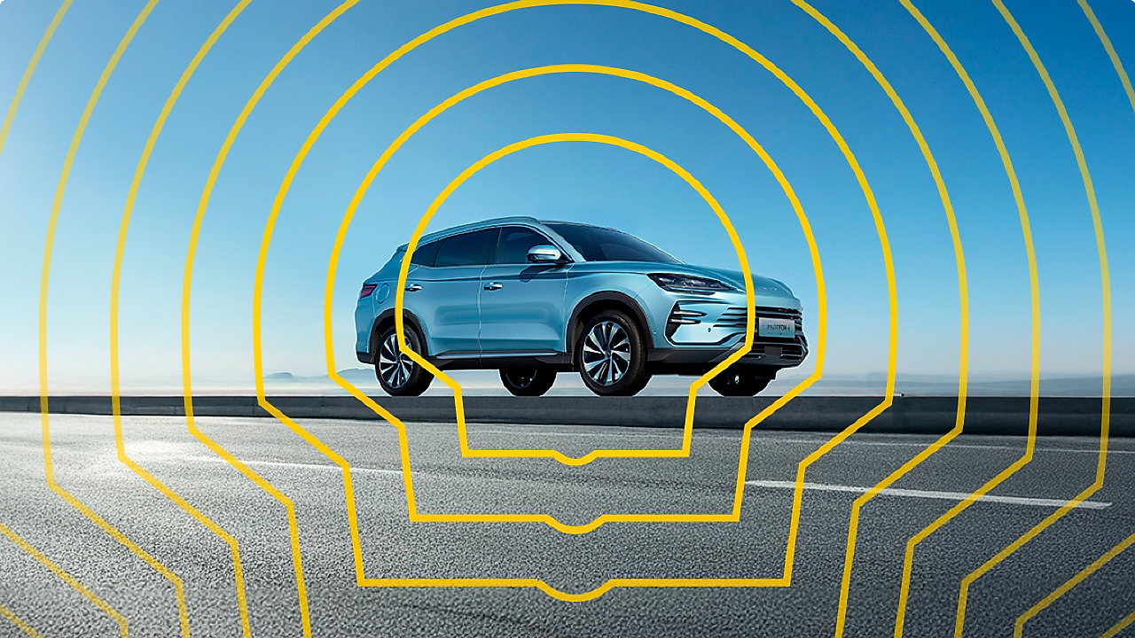 Carro andando na estrada