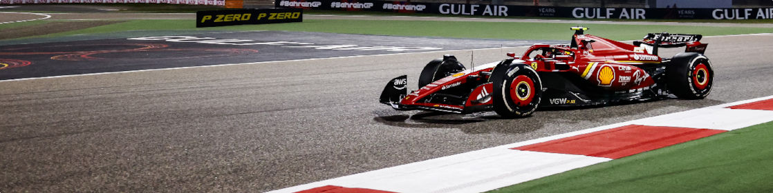 Ferrari na pista de autódromo